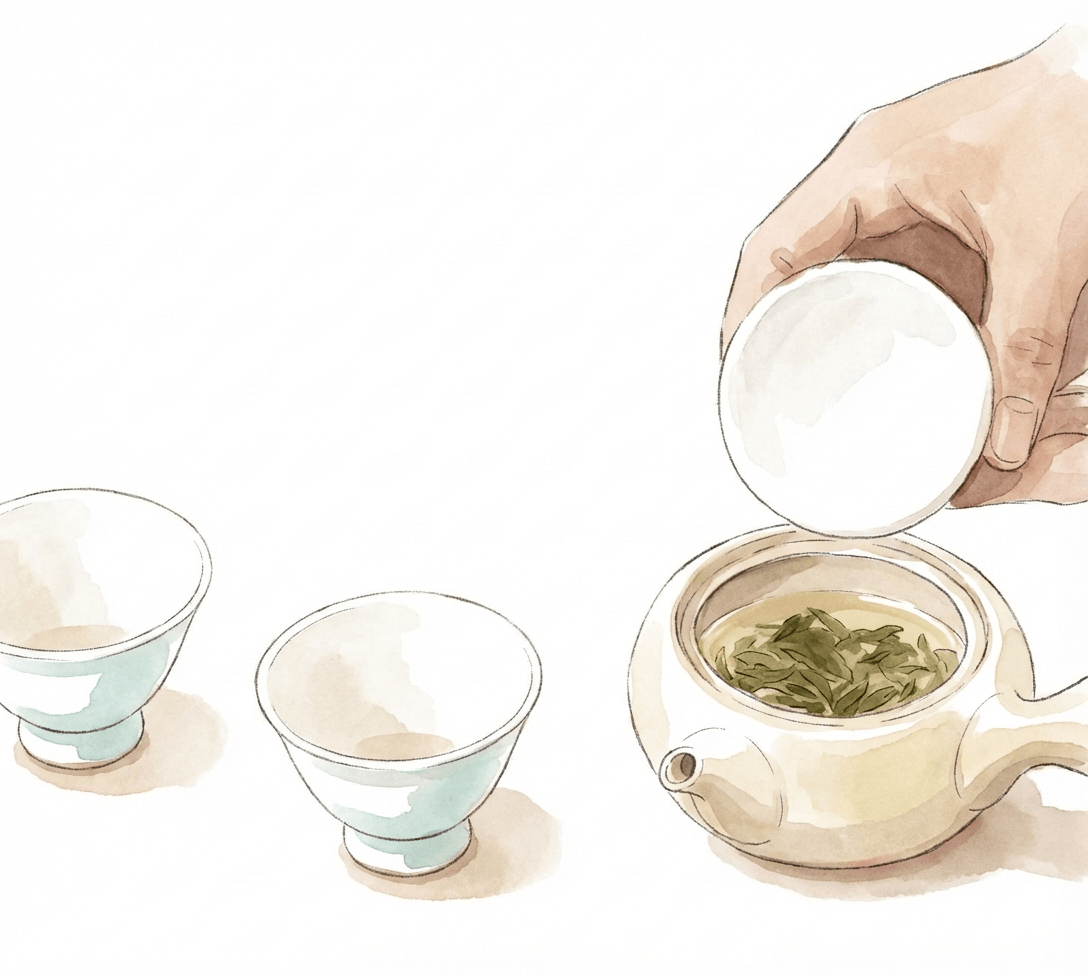 急須に注ぎ1〜2分まつ